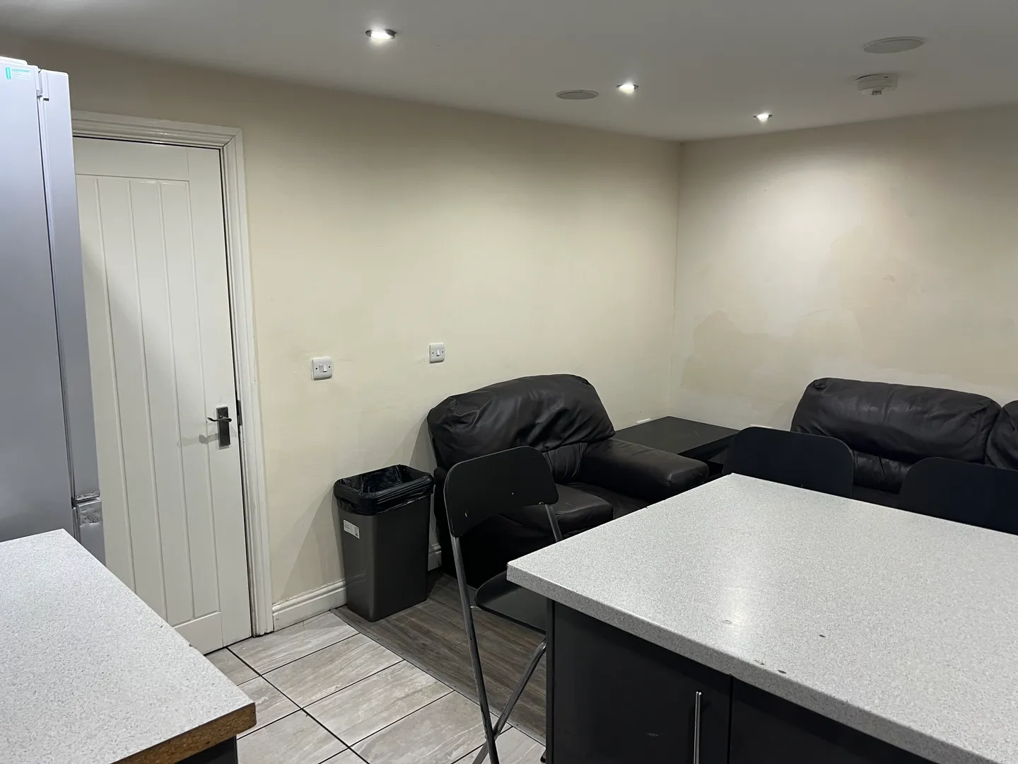 72 Derby Grove, NG7 1PF – 6-Bedroom En-suite Student House - Image 17